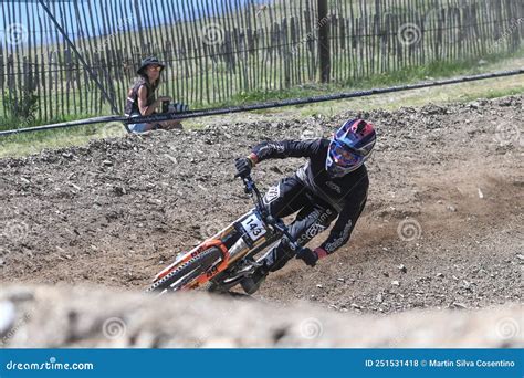 Tell Sanchez Dani Spa In Action During The Women S Downhill Training Of