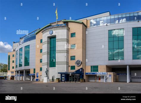 Stamford Bridge stadium the ground of Chelsea Football Club Stock Photo ...