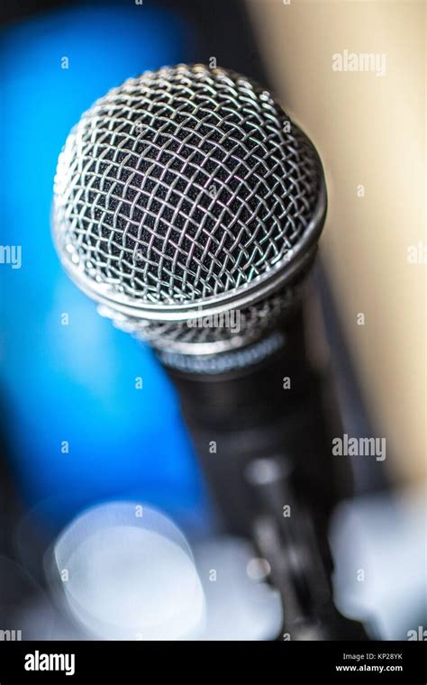 Female And Microphone Hi Res Stock Photography And Images Alamy