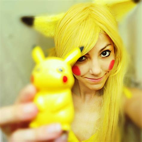 Cosplay Pikachu Pokedex Pokemon Characters Pokemon Fandoms Sandbox Joyreactor