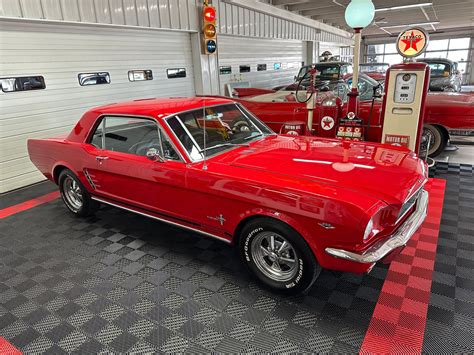 1966 Ford Mustang Cruisin Classics