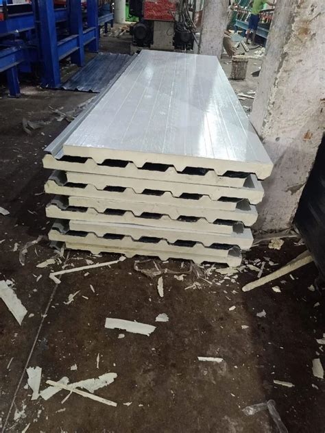 Polyurethane Galvanised Sandwich Puf Roof Panel For Roofing Mm