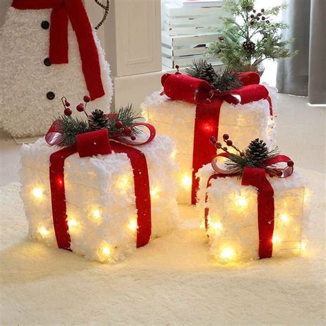 Christmas Lighted Gift Boxes Set Of 3 Christmas Crafts Outdoor