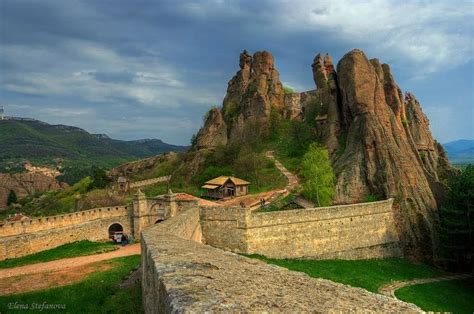 The Belogradchik Fortress, Bulgaria | Amusing Planet