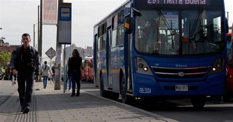 Nuevos Torniquetes En Los Buses Del Sitp En Bogotá Están Incomodando A Los Ciudadanos Por Qué