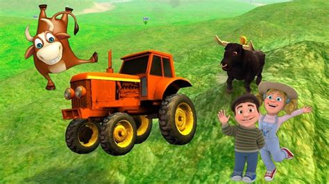 El Pollito Y El Tractor De La Granja Escapando Del Toro Y Del Pollito