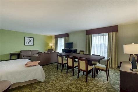 Discount Coupon for Hampton Inn Detroit/Roseville in Clinton Township ...