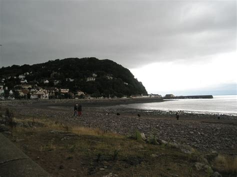 Minehead beach, Somerset | rightbeach