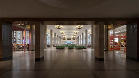 The Interior Renovation of Beijing Railway Station by WIT Design ...