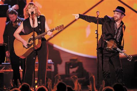 Country Music Duo Sugarland Coming To Grand Forks Inforum Fargo Moorhead And West Fargo