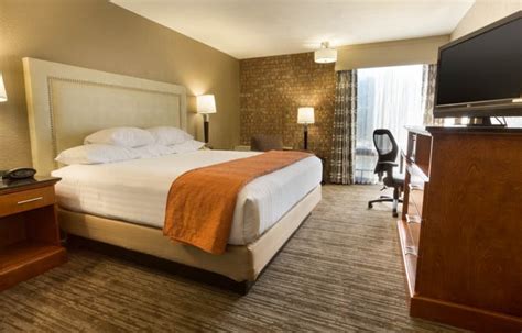 Drury Inn & Suites Austin North - Drury Hotels