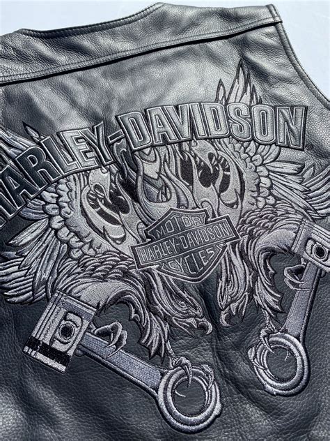 Rare Harley Davidson Men Wild Force Leather Snap Vest Gem