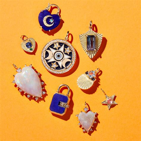 Charms & Pendants