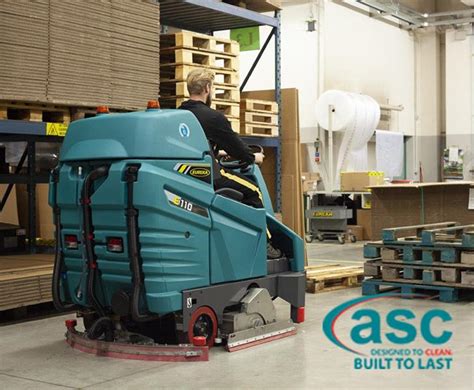 How To Choose The Right Industrial Floor Scrubber?