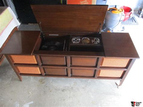 1969 Electrohome Stereo Console Model S 610 Mid Century Modern