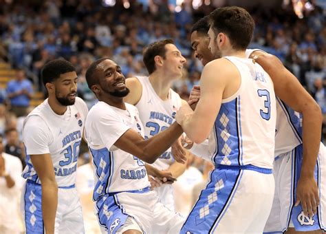 Unc Basketball 2021 Recruits In Attendance As Tar Heels Rout Hurricanes