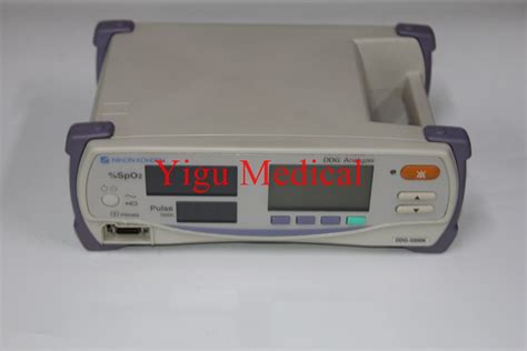 NIHON KOHDEN PNDDG-3300K Pulse Oximeter Medical Equipment