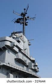 2,692 Aircraft Carrier Bridge Images, Stock Photos, 3D objects ...