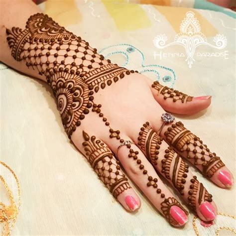 25 Latest Mehndi Designs For Girls 2019 Mehndi Crayon