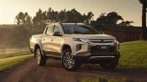 Mitsubishi Triton Cv Chega Ao Brasil Pre Os De R