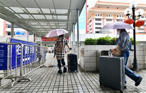 深圳擬重建羅湖口岸 保安局：深方無計劃將東鐵綫引入羅湖區 旅客通關走線不變 星島日報