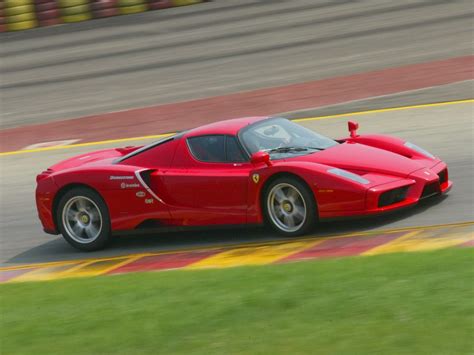 New Ferrari Enzo To Develop 920 Hp News Top Speed