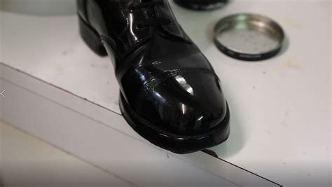 Bull Your Boots The Art Of Polishing For A Military Shine