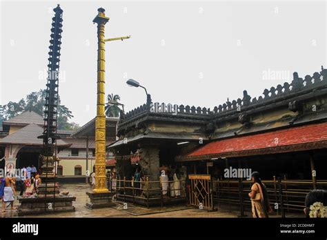 Kollur Mookambika Temple Fotos Und Bildmaterial In Hoher Aufl Sung