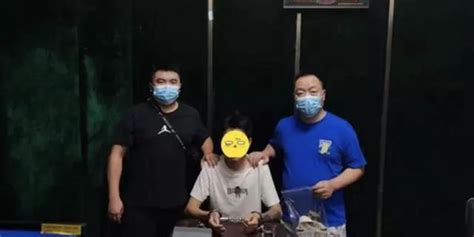 女老板网上投资被骗300多万打工还债 嫌疑人被抓后退赔12万 手机新浪网