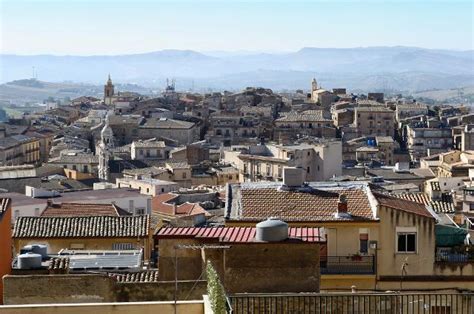 Le Vie Dei Tesori A Caltanissetta Caltanissetta Guida Sicilia