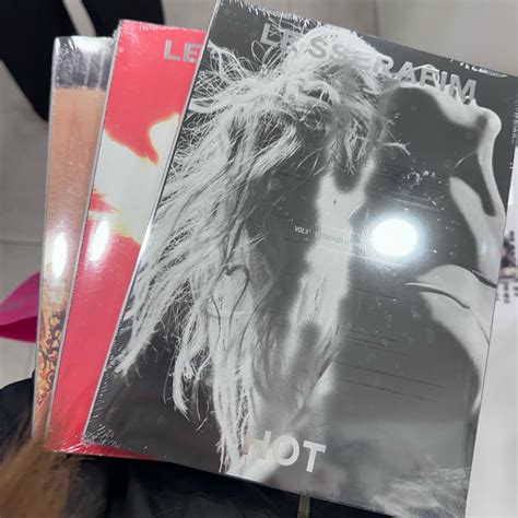 Le SSERAFIM Th Mini Album Hot Photobook Ver Shopee Singapore