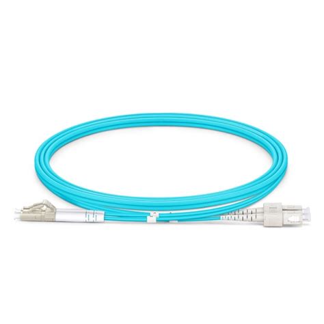 1m 3ft LC UPC To SC UPC Duplex OM4 Armored PVC OFNR 3 0mm Fiber