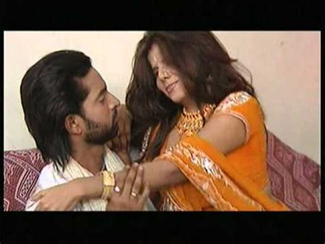 Bhojpuri Hot Video Bahiyaan Mein Apne Bharila Full Song By Bhojpuri Queen Kalpana YouTube