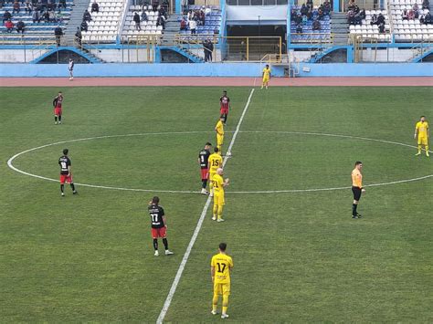 FOTBAL Gloria câştigă partida cu Unirea Ungheni scor 1 0