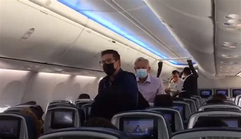 Pasajeros Insultan A Amlo En Vuelo Comercial De Guadalajara A Cdmx