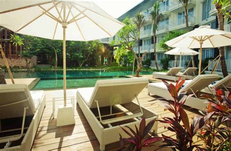 2 Wochen Bali im November 4 Hotel inkl Frühstück Flug und Transfer