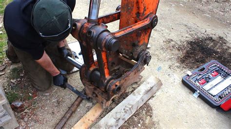 Abandoned Digger Gets New Buckethitch Pins And Widens A Narrow Trail