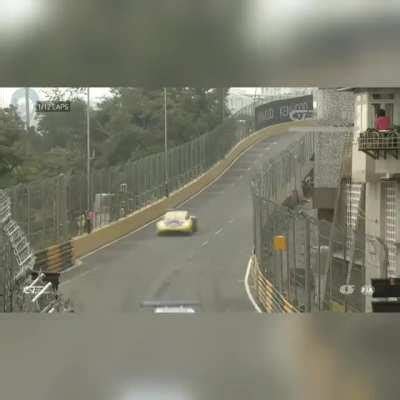 Macau Grand Prix Crash Thatlookedexpensive