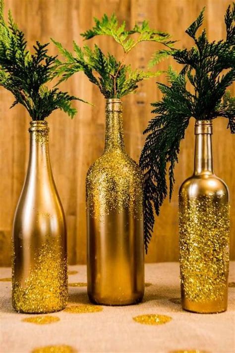 22 façons de récupérer des bouteilles de vin pour votre décor des fêtes