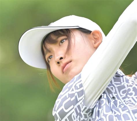 馬場咲希、6アンダーで首位と1打差ホールアウト 団体戦も1打差暫定2位世界女子アマチーム選手権 スポーツ報知