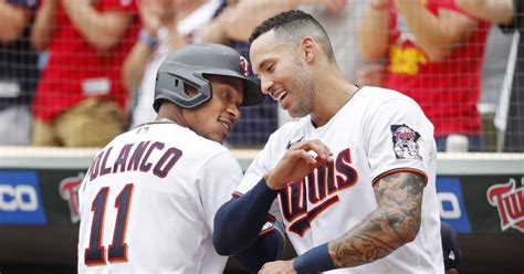 Twins Slug 3 Homers To Topple White Sox Reach 50 Wins Sports Illustrated Minnesota Sports