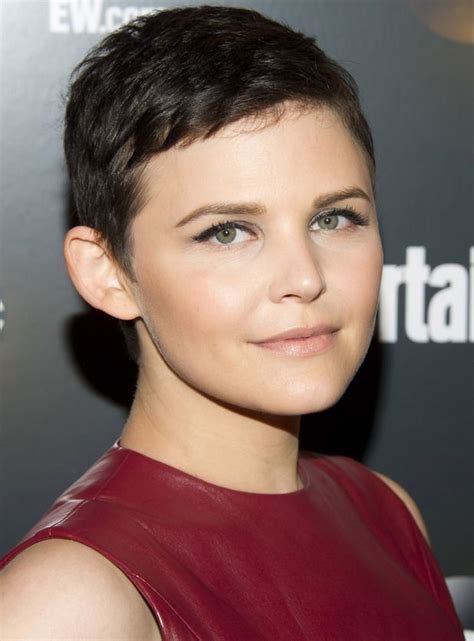 Big Love Actress Ginnifer Goodwin Has Been Sporting A Pixie Style Cut