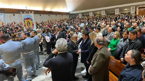 Regios Acuden A Cantar Las Ma Anitas A La Virgen De Guadalupe