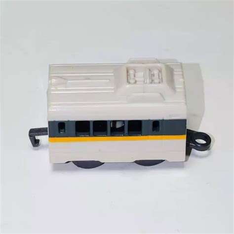 CAPSULE PLARAIL SANYO Shinkansen 700 Series Hikari Rail Star