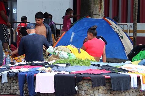 Miles De Migrantes Cruzan A México Desde Guatemala En Su Intento Por Llegar A Eu Palabrasclarasmx