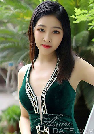 Asian Member In Dating Profile Xuwan From Chengdu Yo Hair Color Black