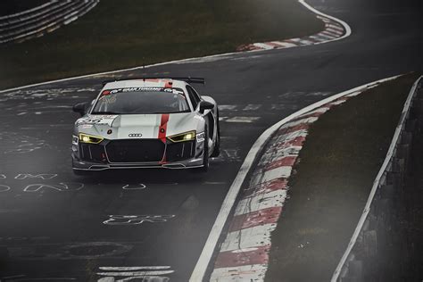 AUDI R8 LMS GT4 on Behance