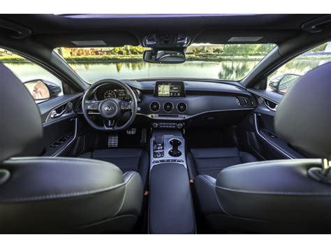 2021 Kia Stinger: 109 Interior Photos | U.S. News