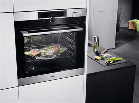 Forno A Vapore STEAMPRO By AEG