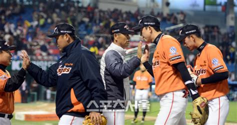 Ss포토 위닝시리즈 달성한 한화 승률도 5할 네이트 스포츠